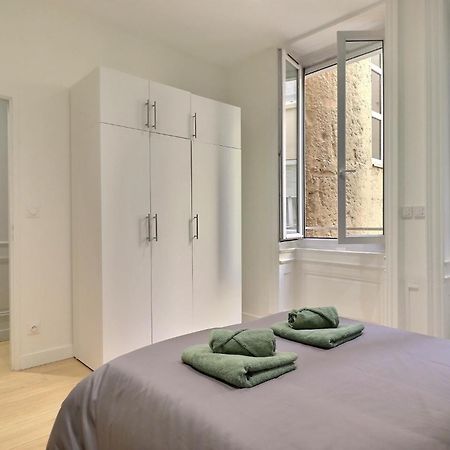 Appartement De Standing Pour 6 Refait A Neuf Lyon Exterior photo