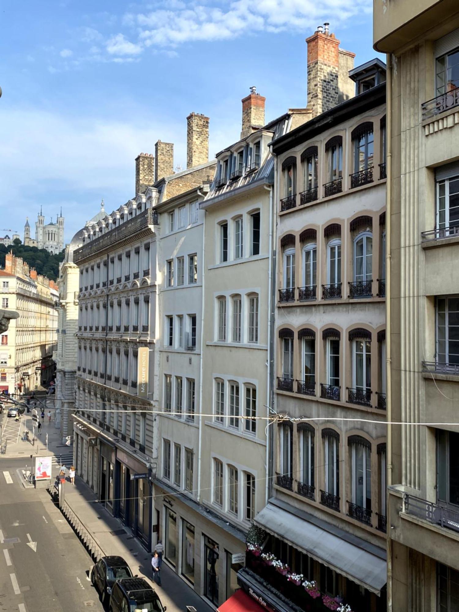 Appartement De Standing Pour 6 Refait A Neuf Lyon Exterior photo