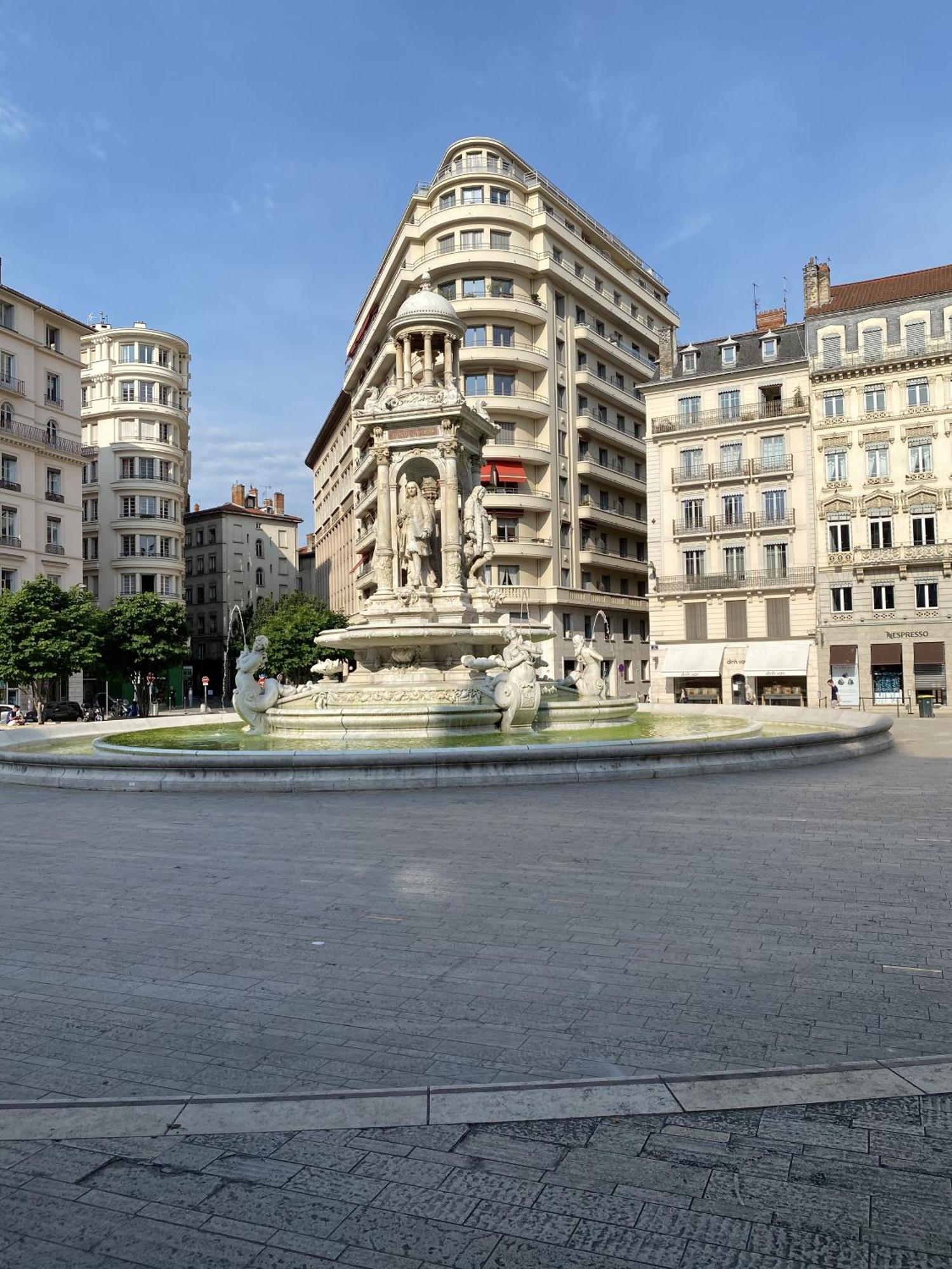 Appartement De Standing Pour 6 Refait A Neuf Lyon Exterior photo