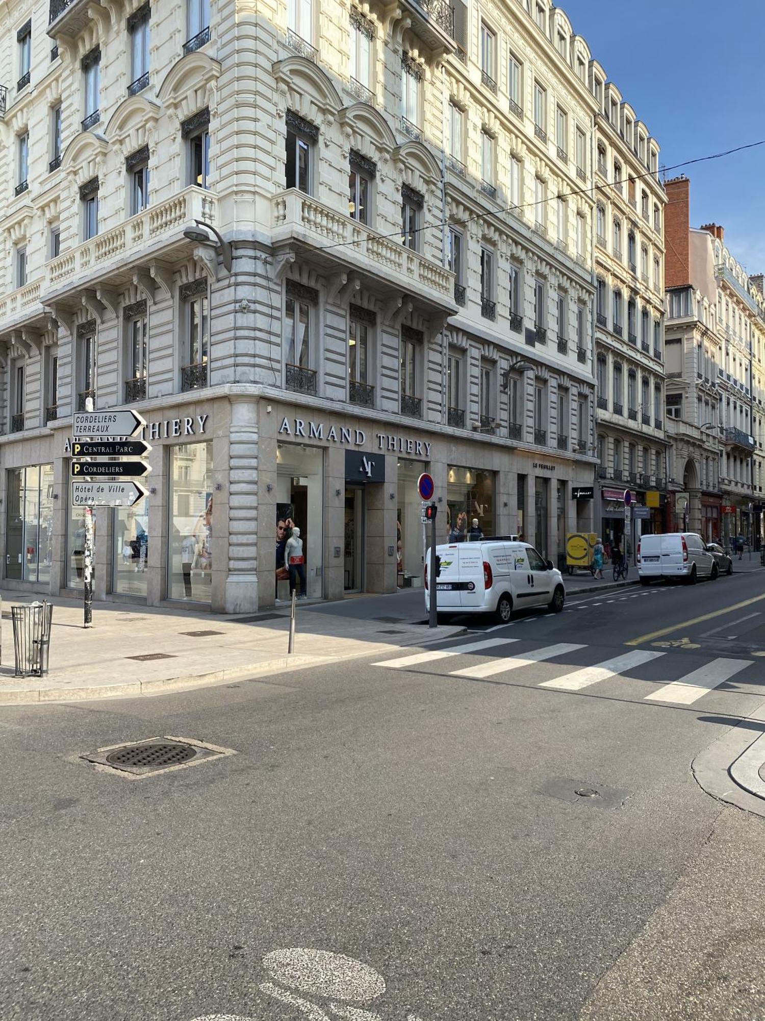 Appartement De Standing Pour 6 Refait A Neuf Lyon Exterior photo